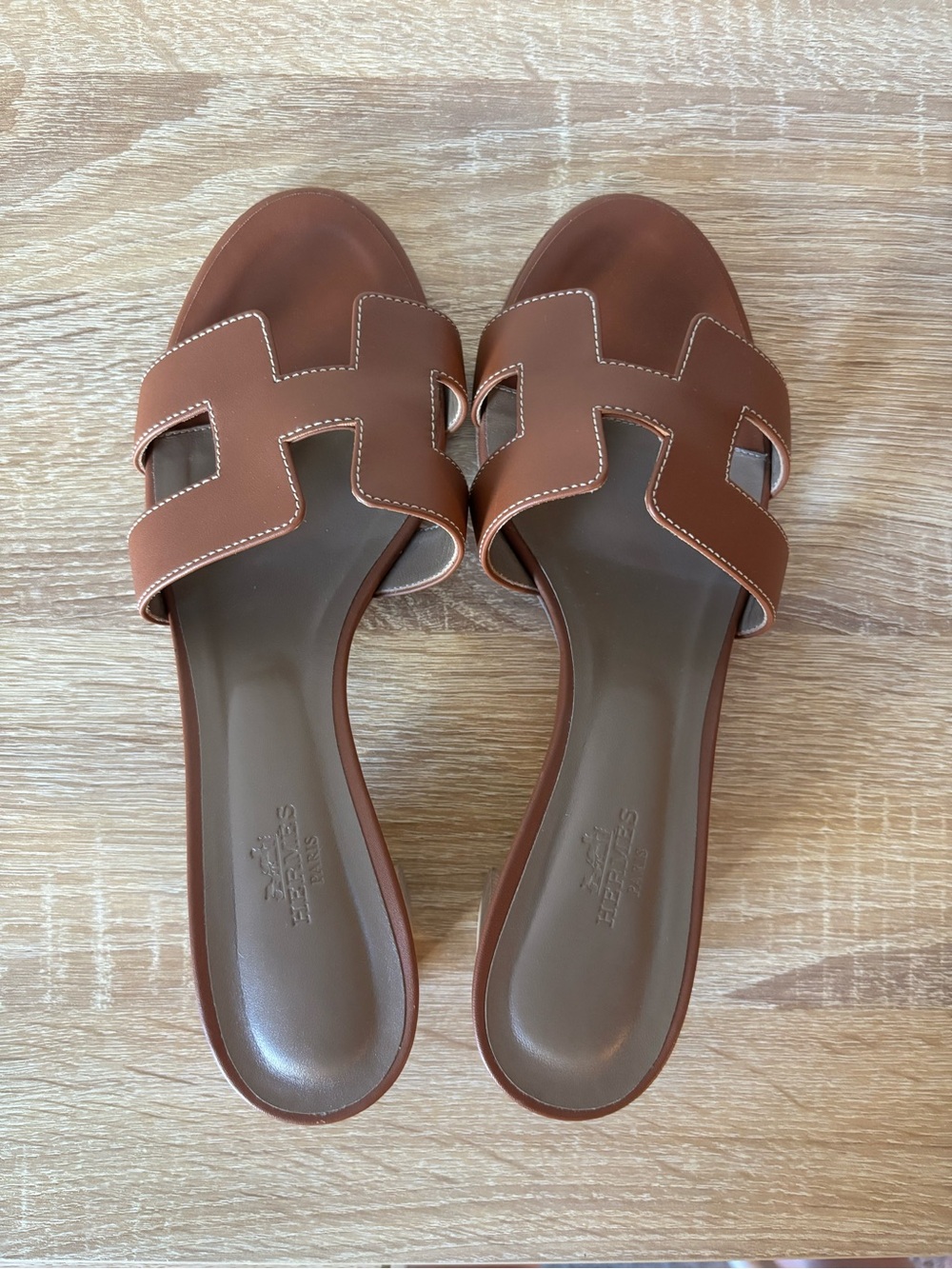 Hermes Oasis Slide Sandals - Tan Brown - Picture 2 of 6